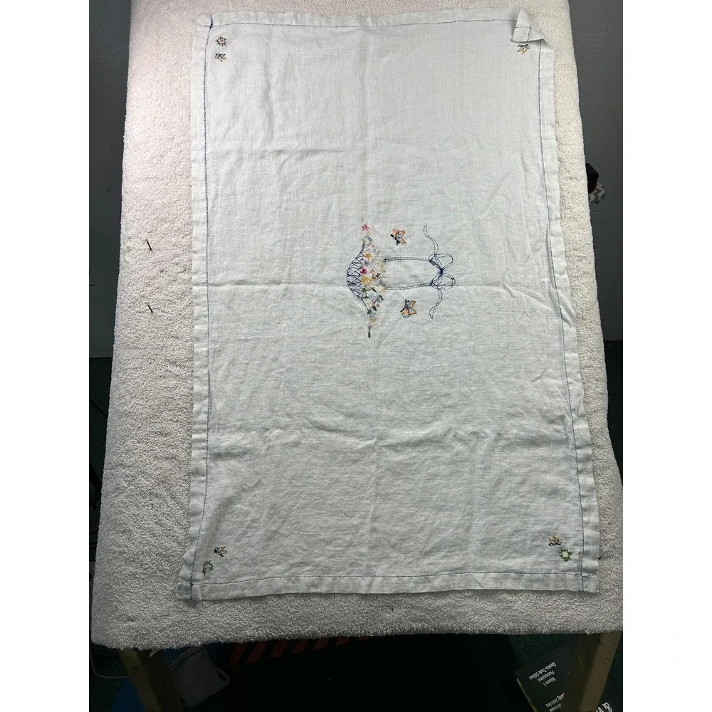 Vintage Embroidered Linen Tablecloth 31x48 Floral‎ Basket Butterfly Handmade